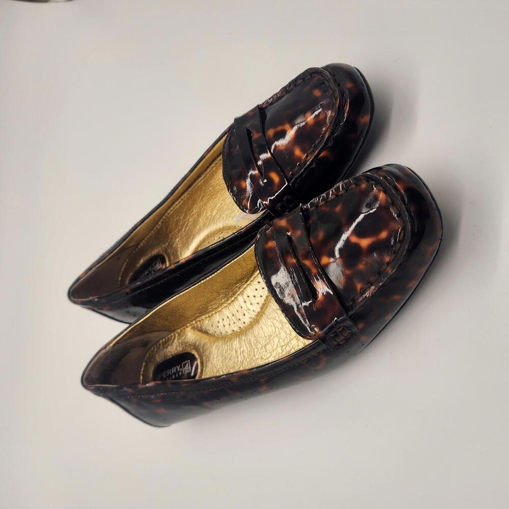 NWOB Sperry driving shoes leopard 9.5 Wellfleet Tortoise Patent Loafers